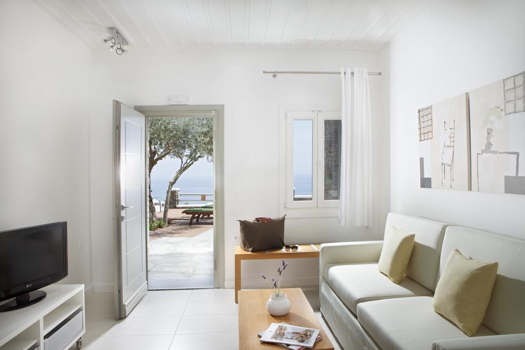 Selana Suites Chrisopigi  Екстер'єр фото
